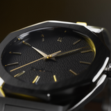 Minimalist Stainless Steel Men’s Watch with Sapphire Crystal